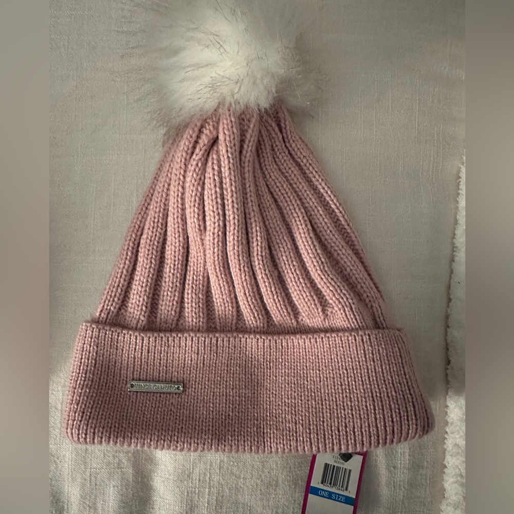 NWT Pink Vince Camuto Beanie